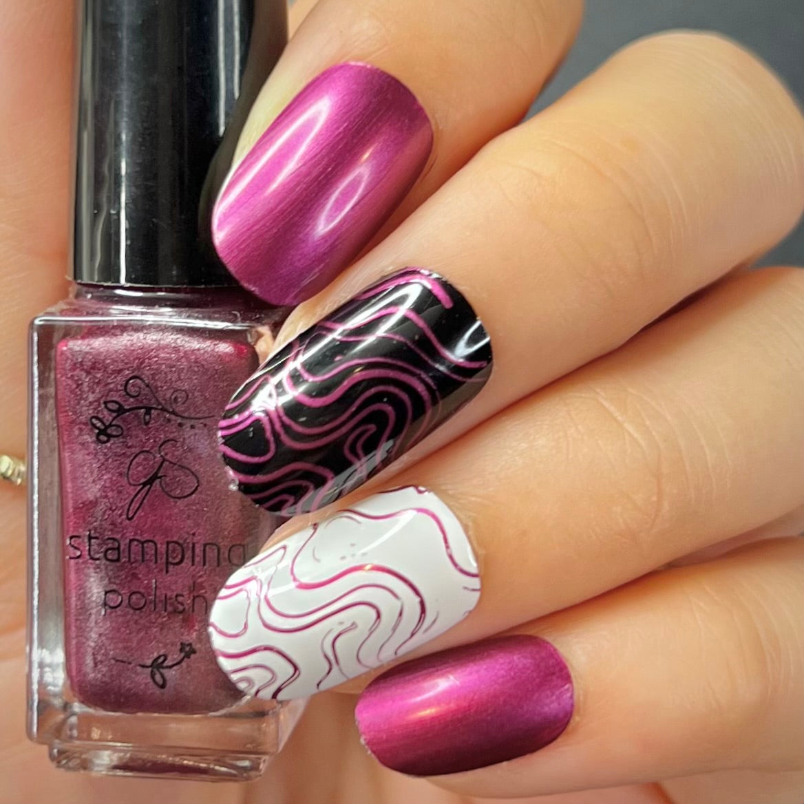 #199 Shimmering Shiraz - Nail Art Stamping Color (5 Free Formula)