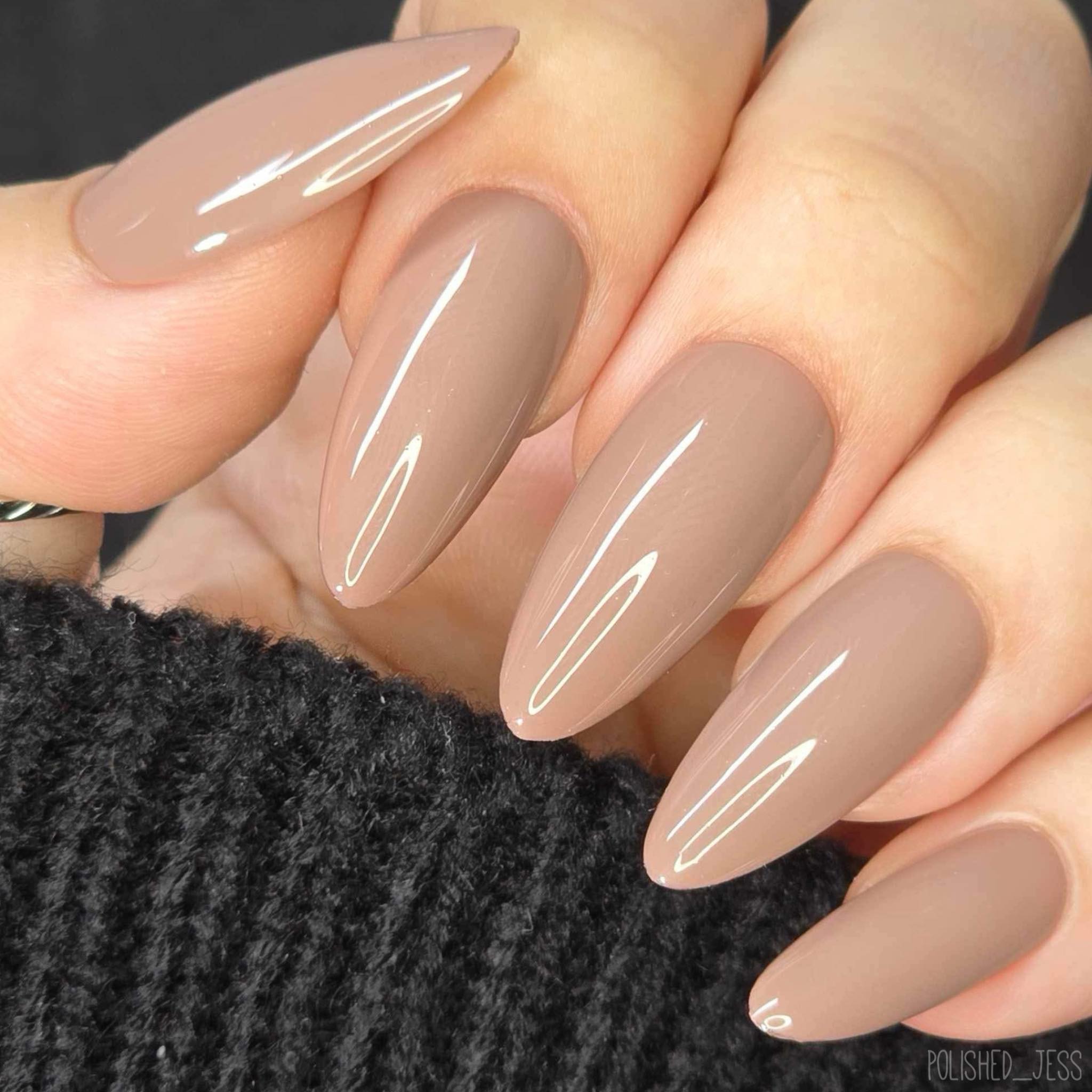 KoKo & Claire Gel polish - 0571 Whipped Mocha (Hema-free)