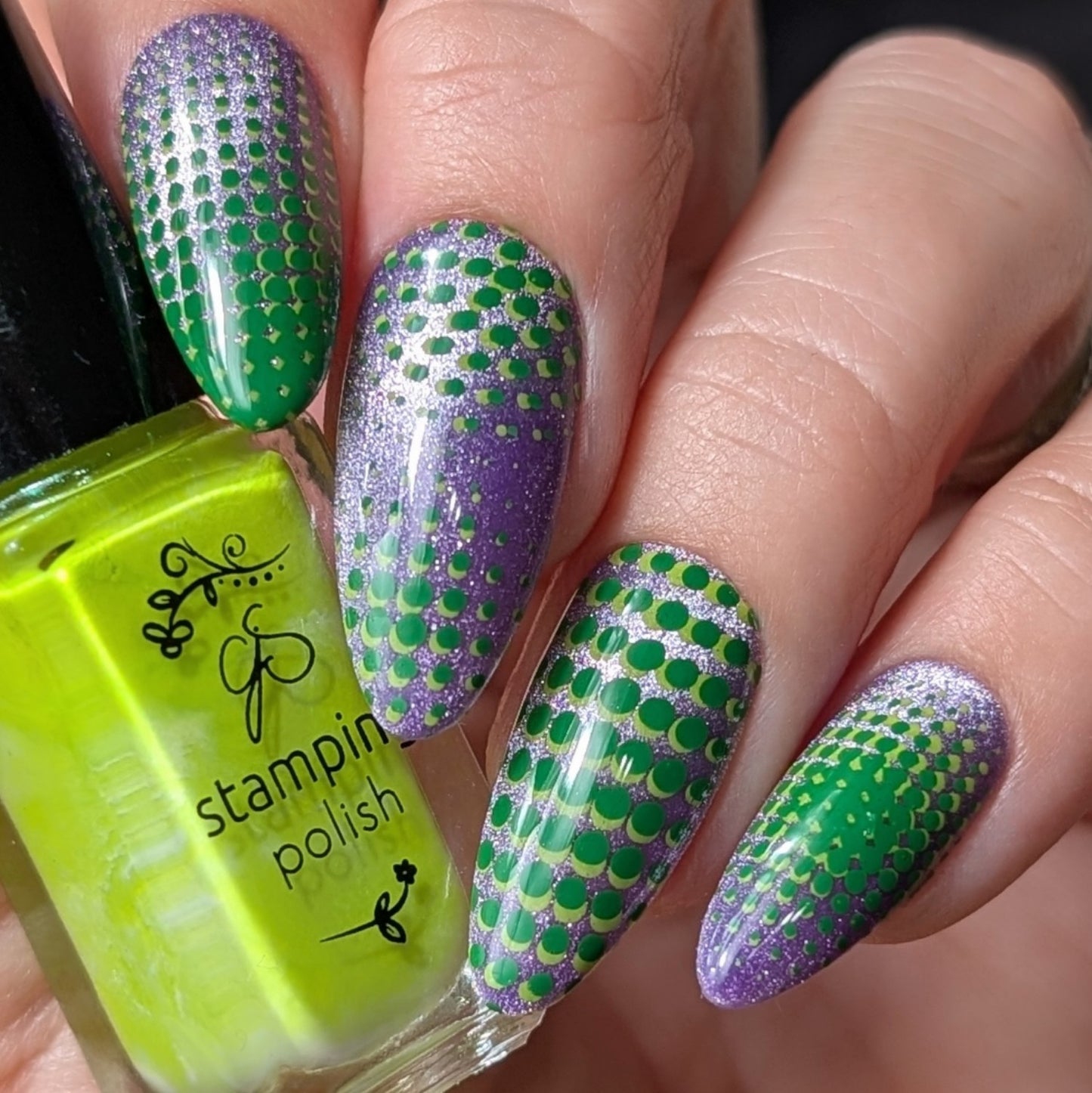 Confetti Chic (CjS-393) Etched Nail Art Stamping Plate