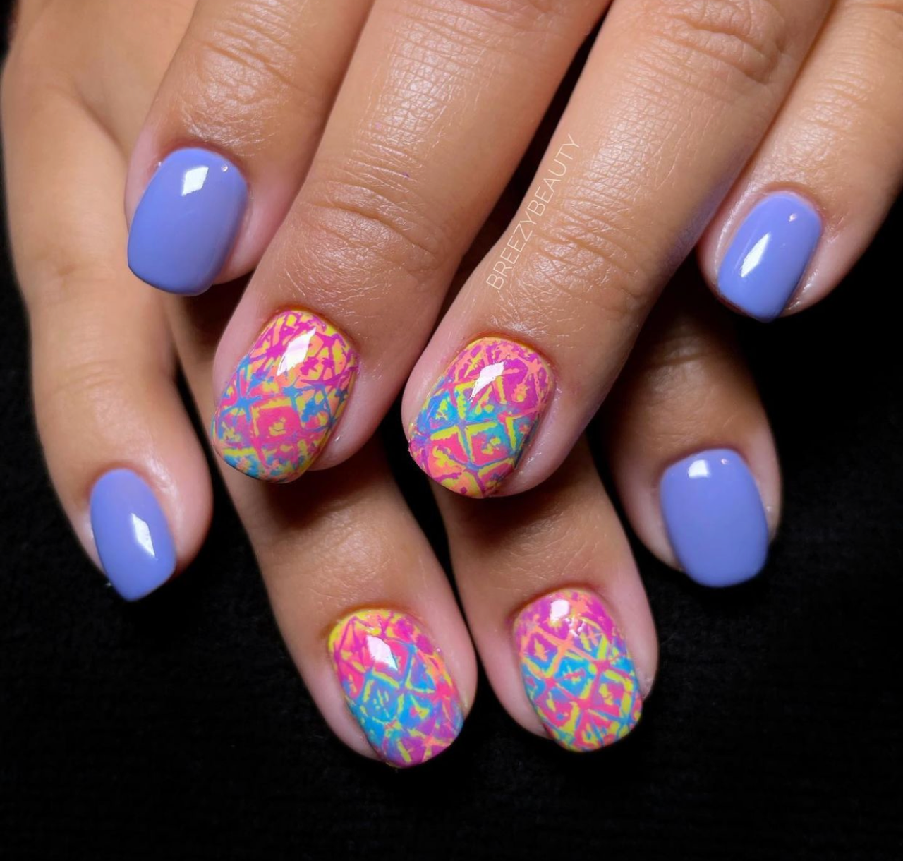 Lil' Boho Life (CjS-116) Etched Nail Art Stamping Plate