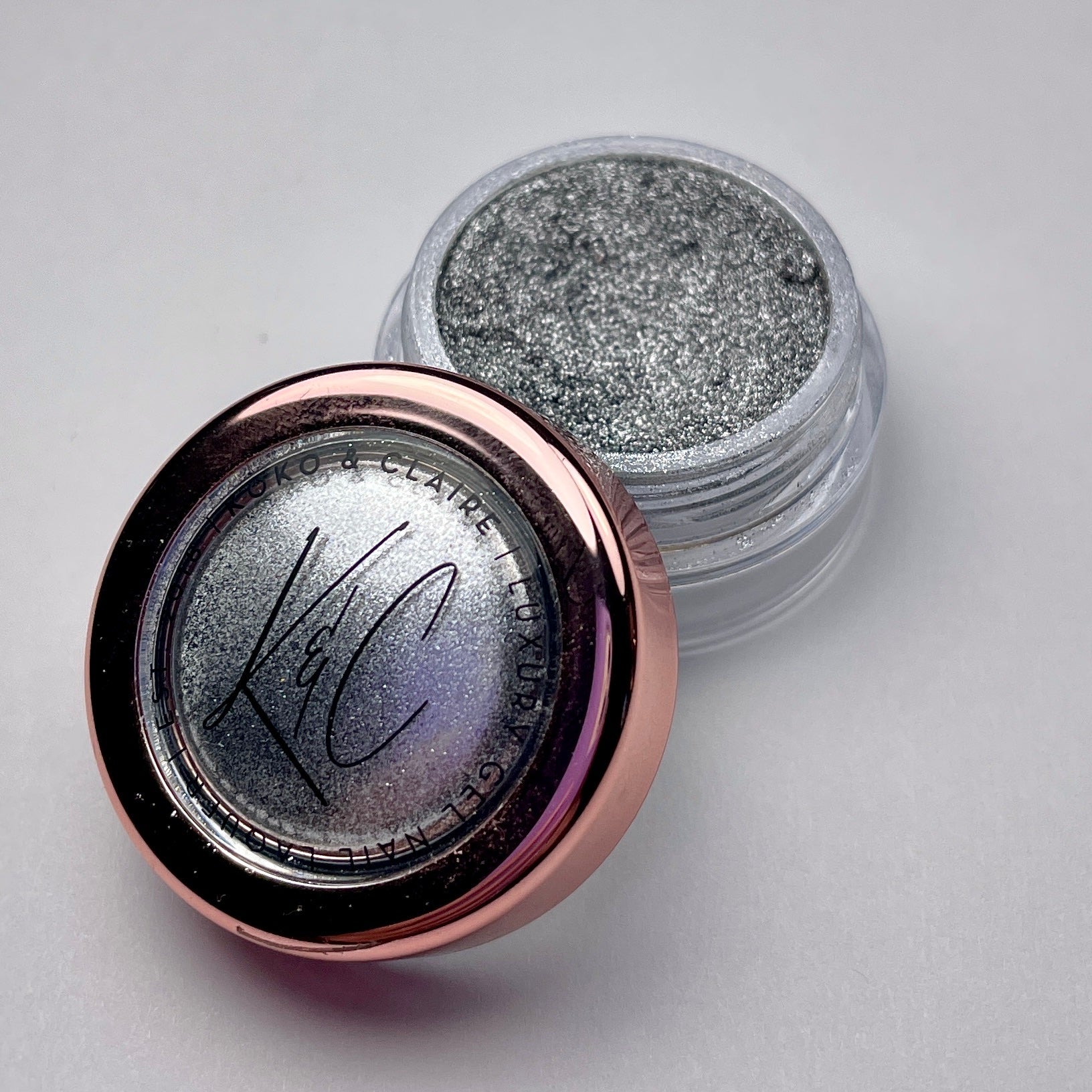 The Silver Lining – Chrome & Magnetic Pigment