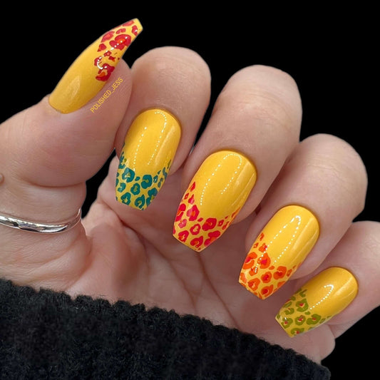 stunning-manicure-with-french-tip-cheetah-print-nail-art-designs