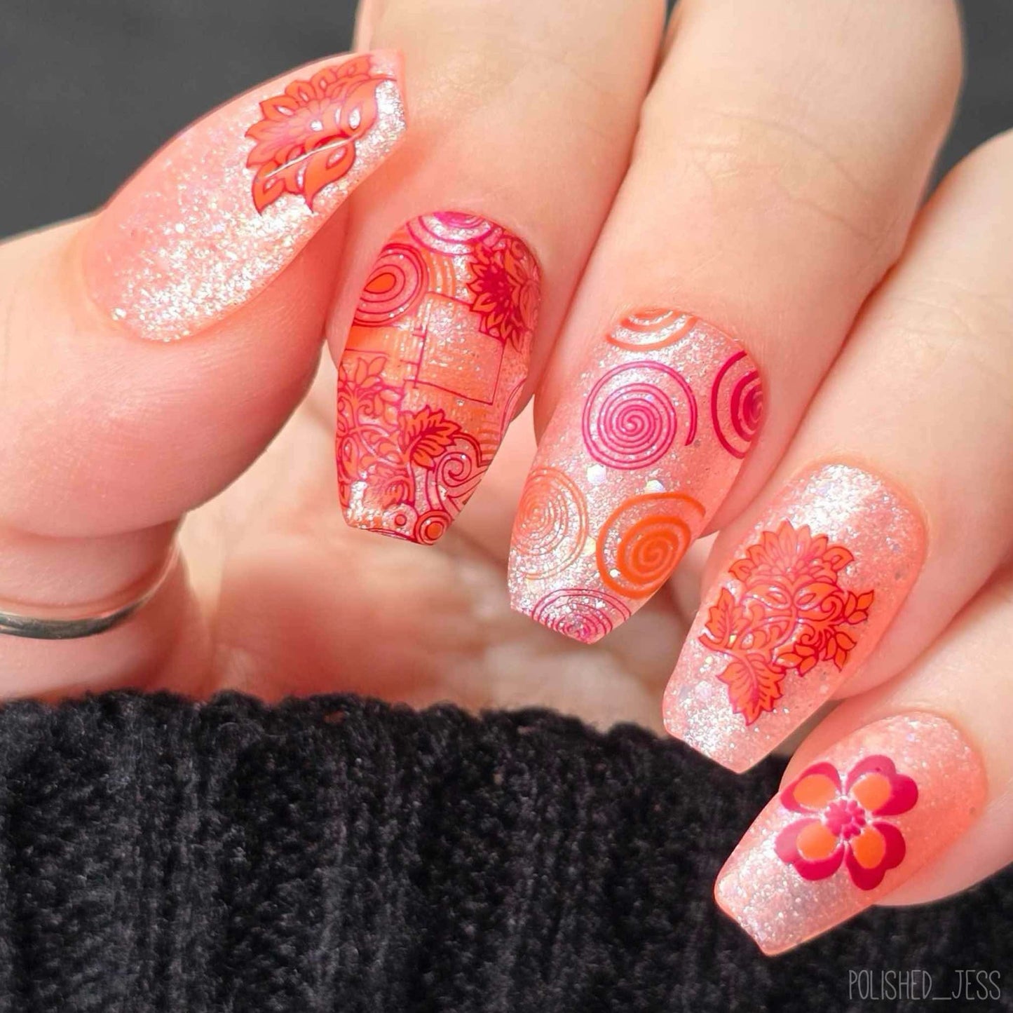 Funky Floral (CjS-241) Etched Nail Art Stamping Plate