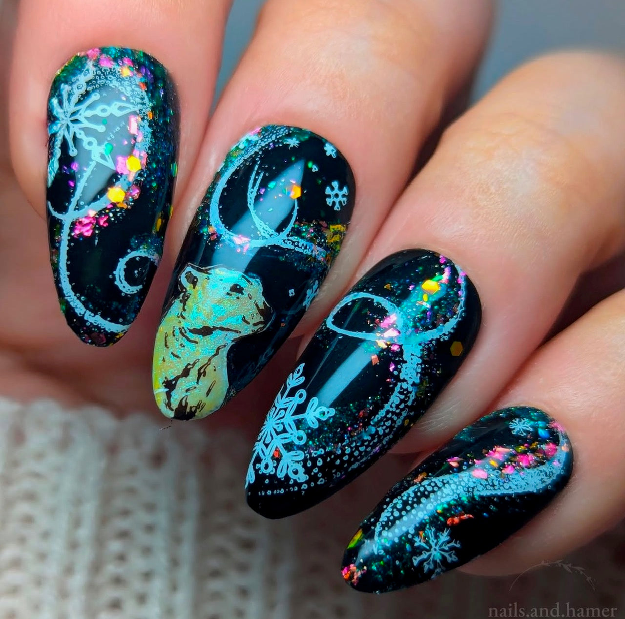 Hello Winter (CjS-374) Etched Nail Art Stamping Plate