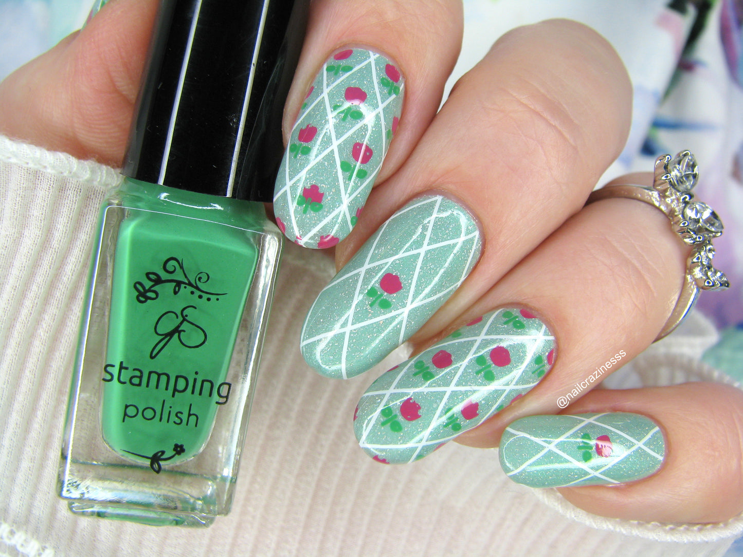 Cozy Corner (CjS-383) Etched Nail Art Stamping Plate