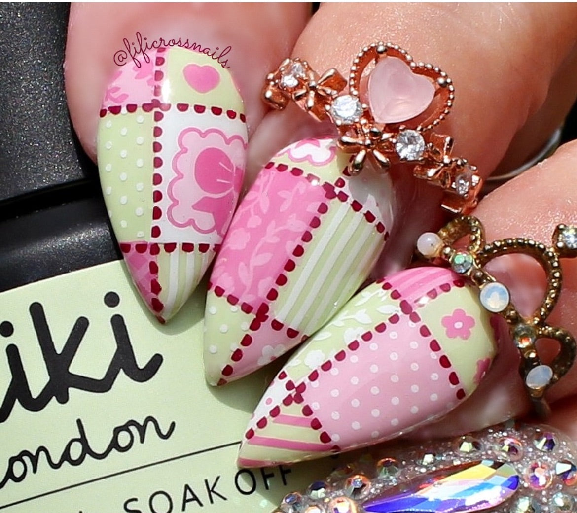 Cozy Corner (CjS-383) Steel Nail Art Layered Stamping Plate