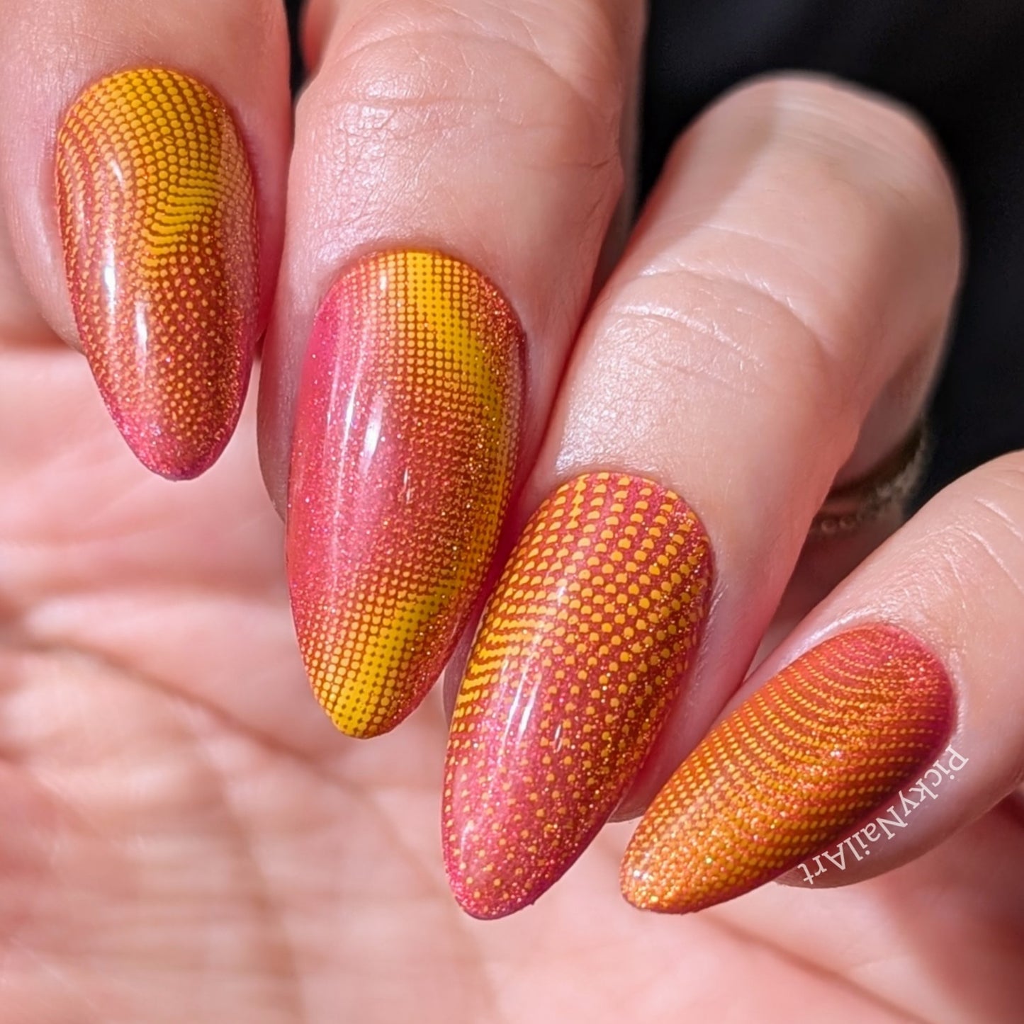 Confetti Illusion (CjS-394) Etched Nail Art Stamping Plate