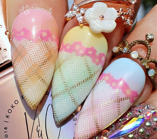 Got Plaid? (CjS-56) Etched Nail Art Stamping Plate
