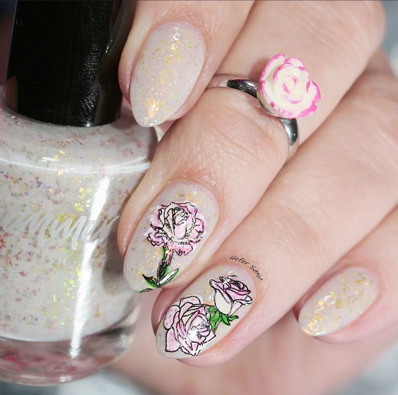 All is Rose-y (CjS-92) Etched Nail Art Stamping Plate