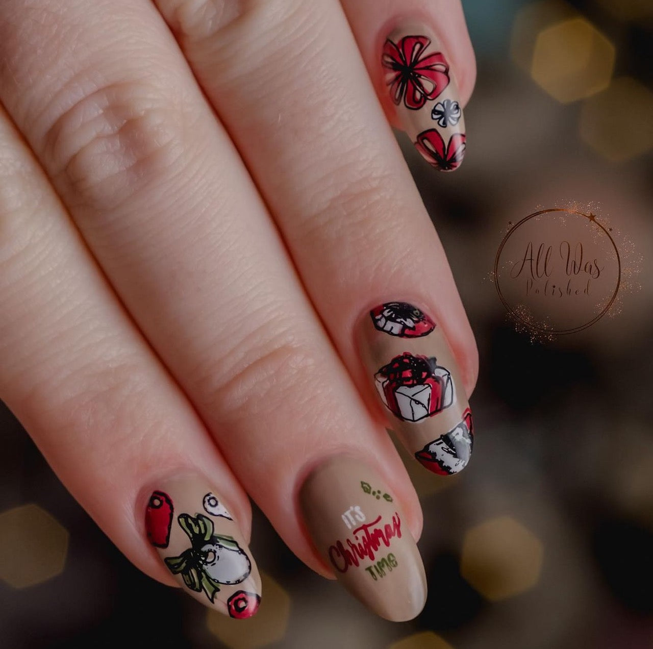 Christmas Gifts & Greens (CjSC-65) Etched Nail Art Stamping Plate