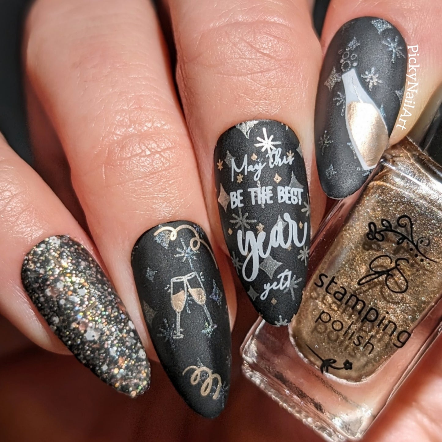 Best Year Yet (CjSH-102) Etched Nail Art Stamping Plate