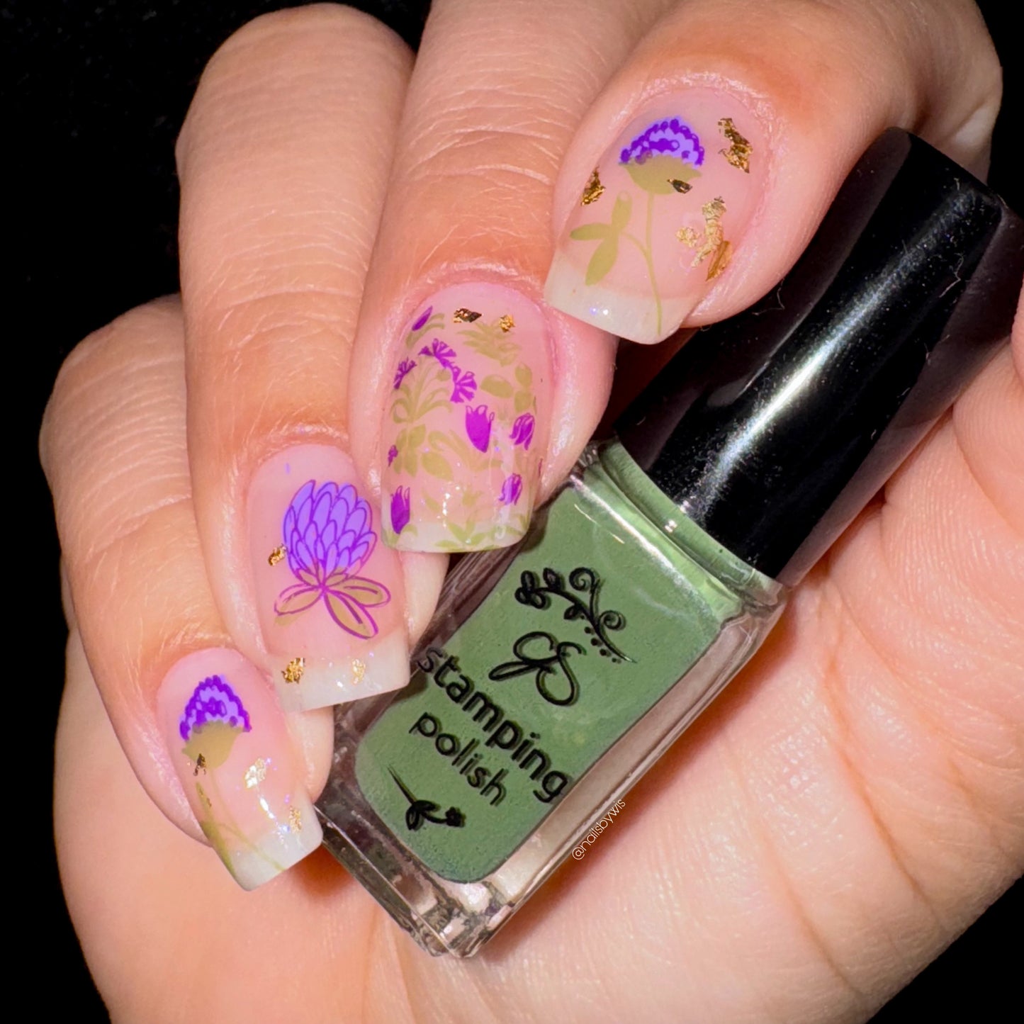 Pretty Clover (CjSH-105) Etched Nail Art Stamping Plate