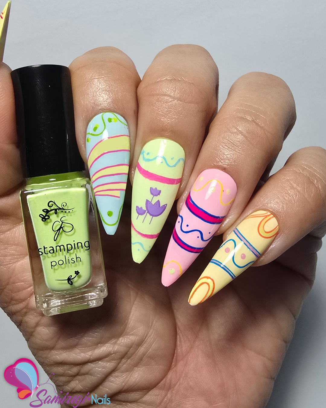 EGGstatic (CjSH-109) Etched Nail Art Stamping Plate
