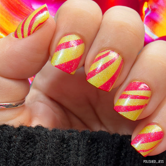 EGGstatic (CjSH-109) Etched Nail Art Stamping Plate