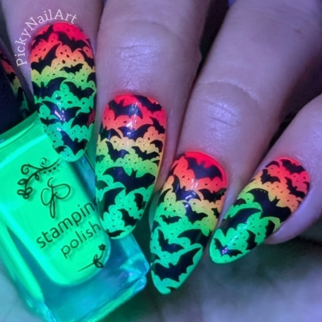 Wallpaper - Nightmare Nights (CjSH-122) Etched Nail Art Stamping Plate