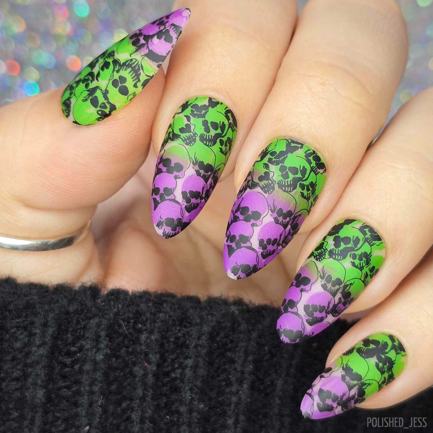 Wallpaper - Nightmare Nights (CjSH-122) Etched Nail Art Stamping Plate