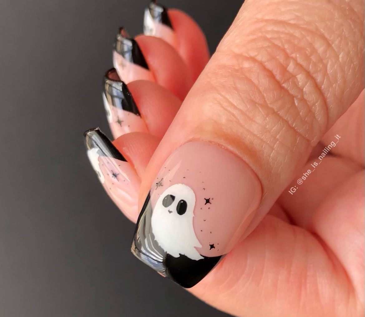 Trick or Creeping (CjSH-42) Etched Nail Art Stamping Plate