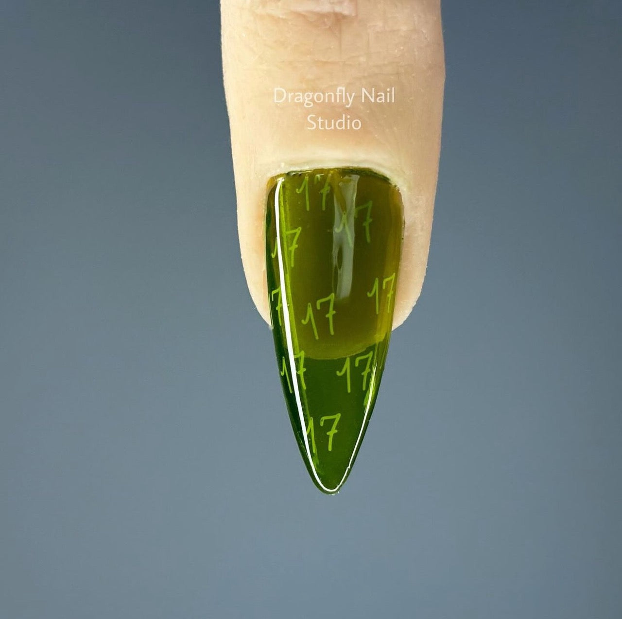 Pop the Bubbly (CjSH-48) Etched Nail Art Stamping Plate