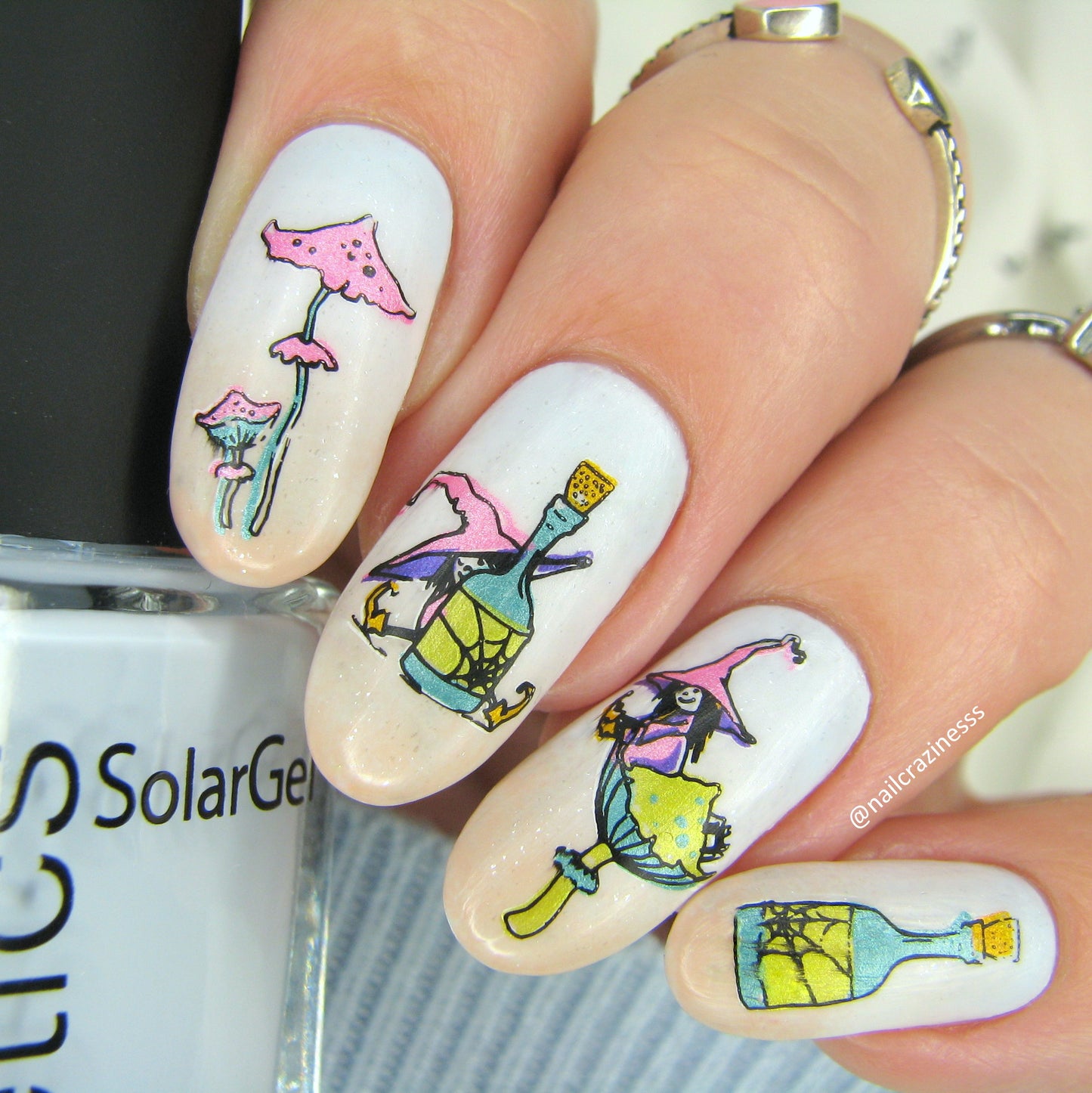 Sweet Little Witch (CjSH-90) Etched Nail Art Stamping Plate