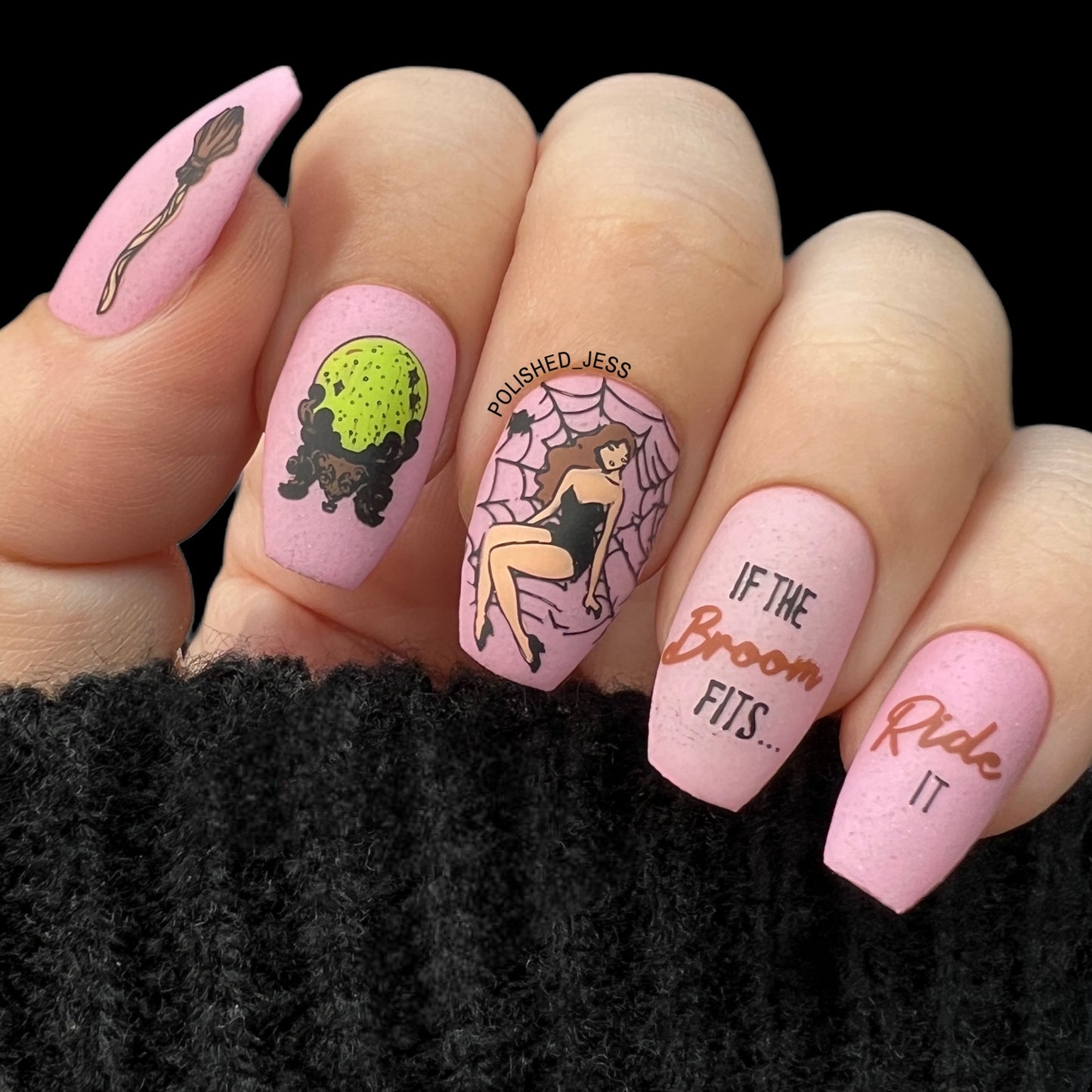 Hallo-Witch (CjSH-92) Etched Nail Art Stamping Plate