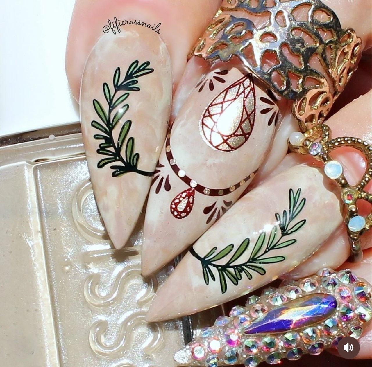 Enchanted Gems (CJSLC-101) Etched Nail Art Stamping Plate