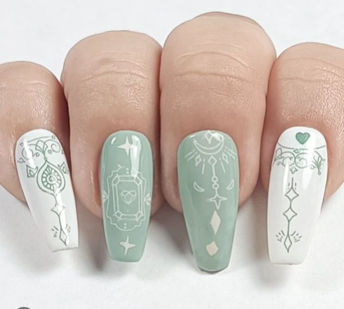 Enchanted Gems (CJSLC-101) Etched Nail Art Stamping Plate