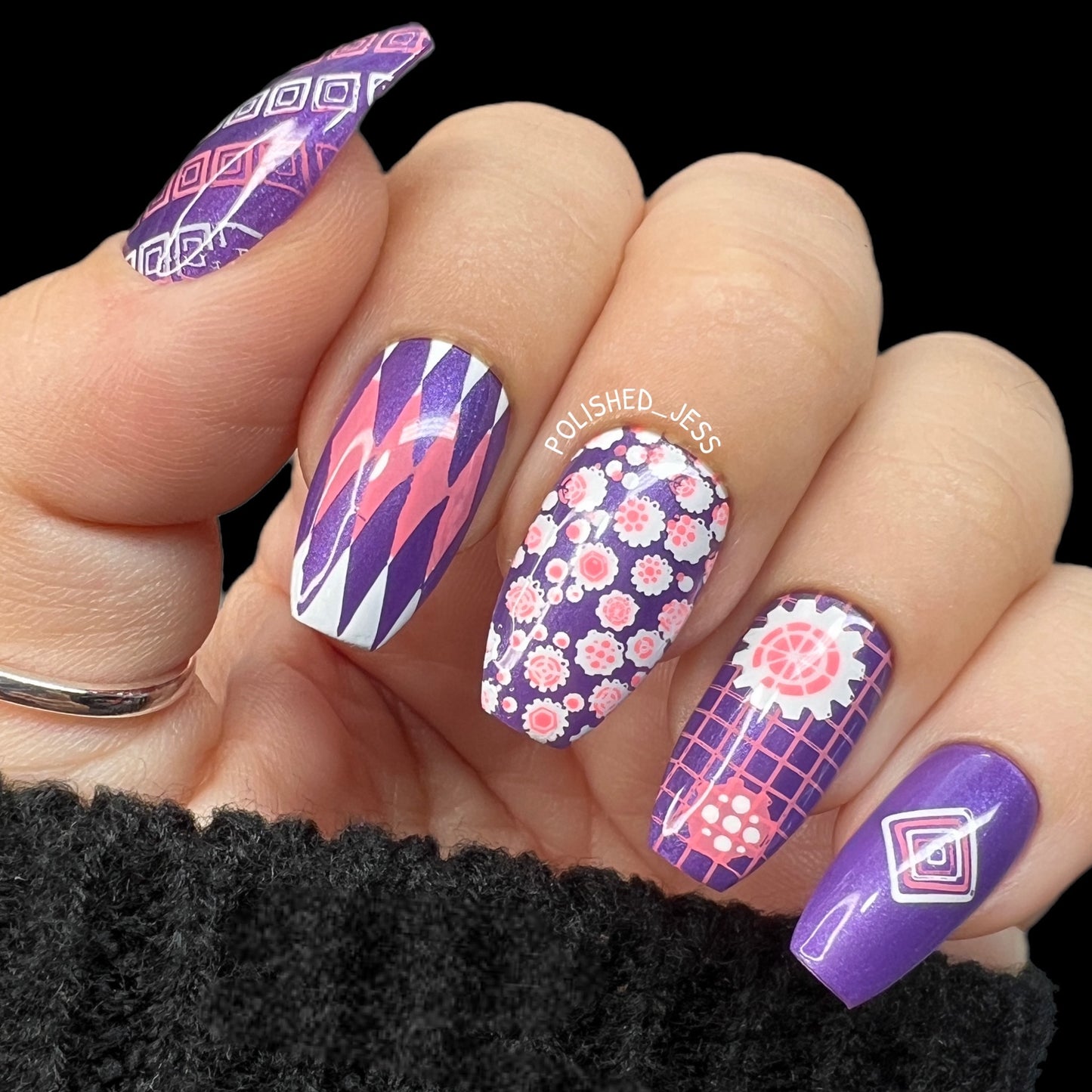 Chantel's Full Coverage (CjS LC-37) Etched Nail Art Stamping Plate