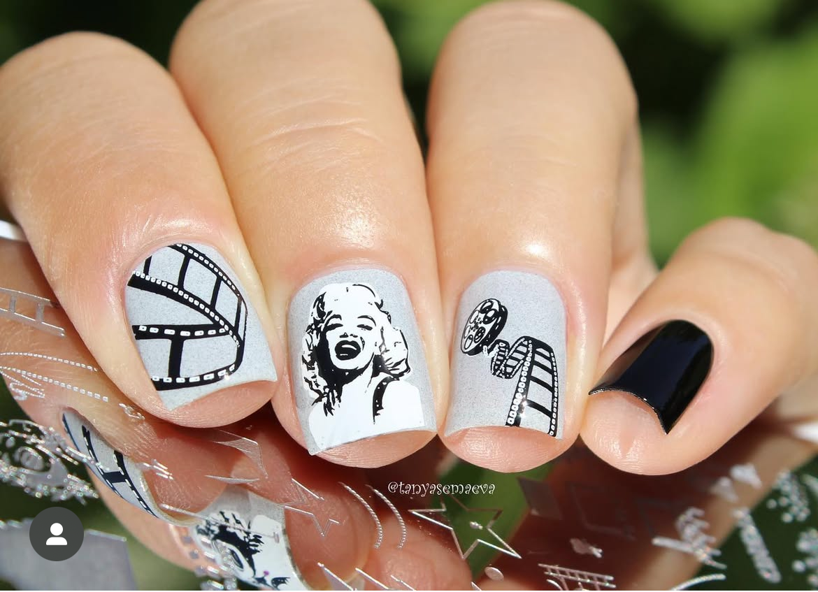 In the Spotlight (CjSLC-74) Etched Nail Art Stamping Plate