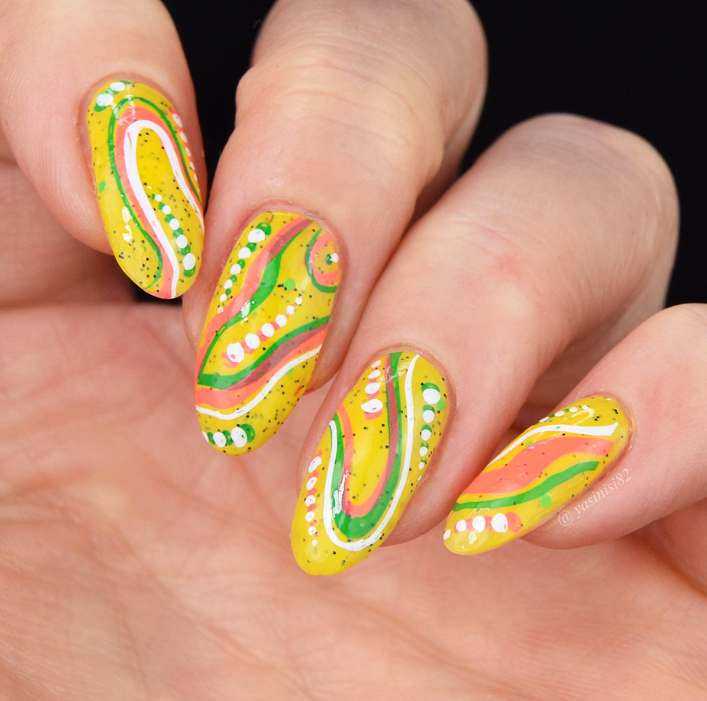 Funky Swirls (CjSLC-82) Etched Nail Art Stamping Plate