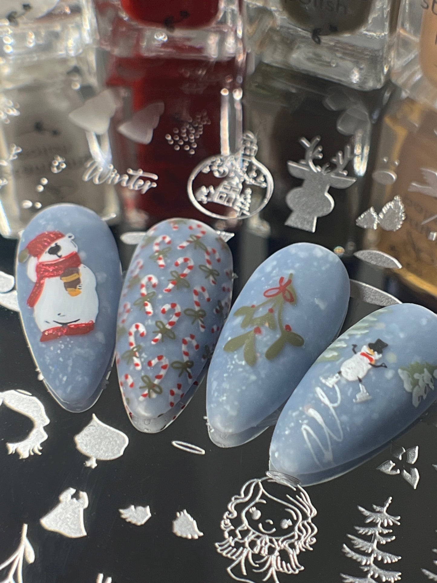 Frosty's Winter Wonderland (CjSLE-07) Etched Nail Art Stamping Plate
