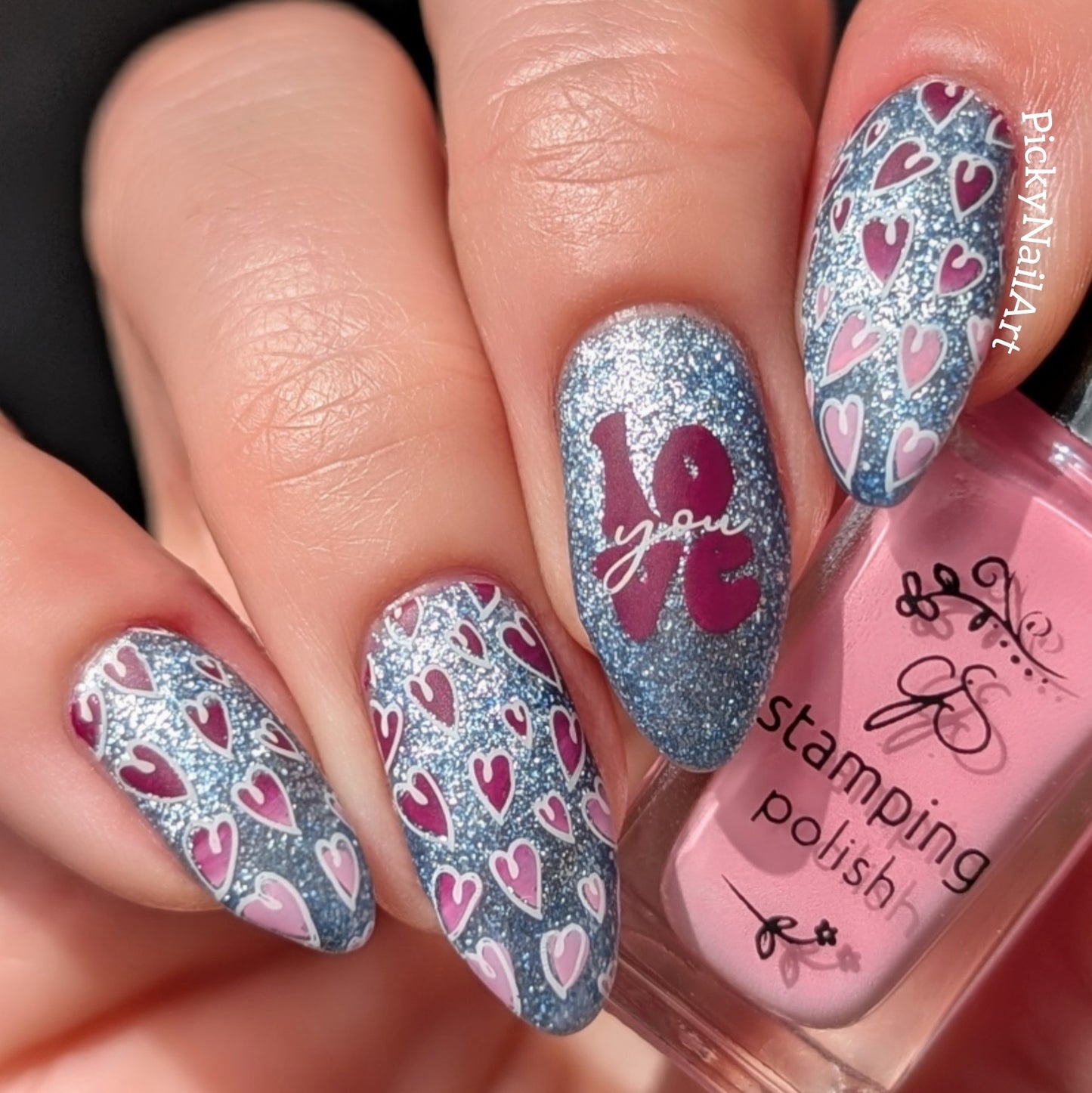 Endless Hearts (CjSLE-12) Etched Nail Art Stamping Plate