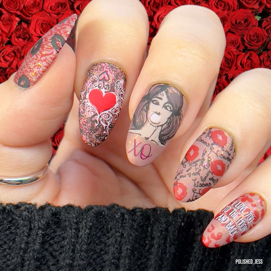 gorgeous-manicure-showing-valentines-nail-art-designs-of-lips-hearts-xo