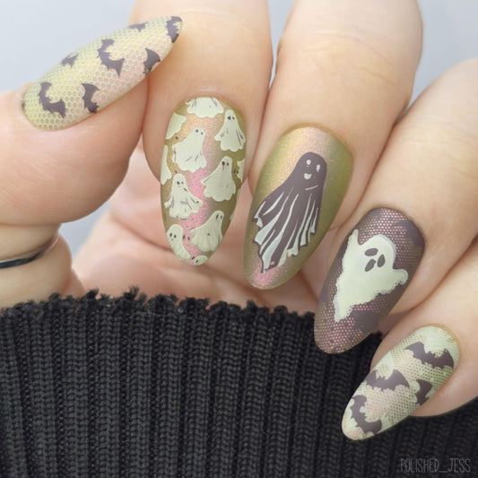 Pretty Little Ghosts (CjSH-126) Etched Nail Art Stamping Plate