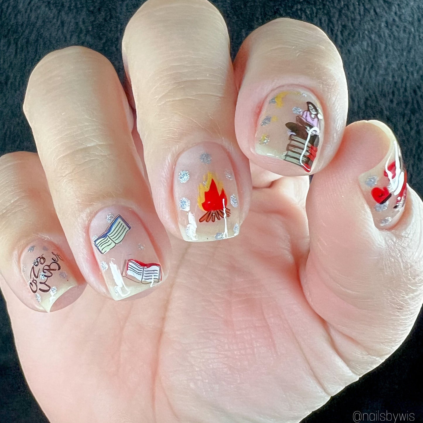 Snuggles (CjS-171) Etched Nail Art Stamping Plate