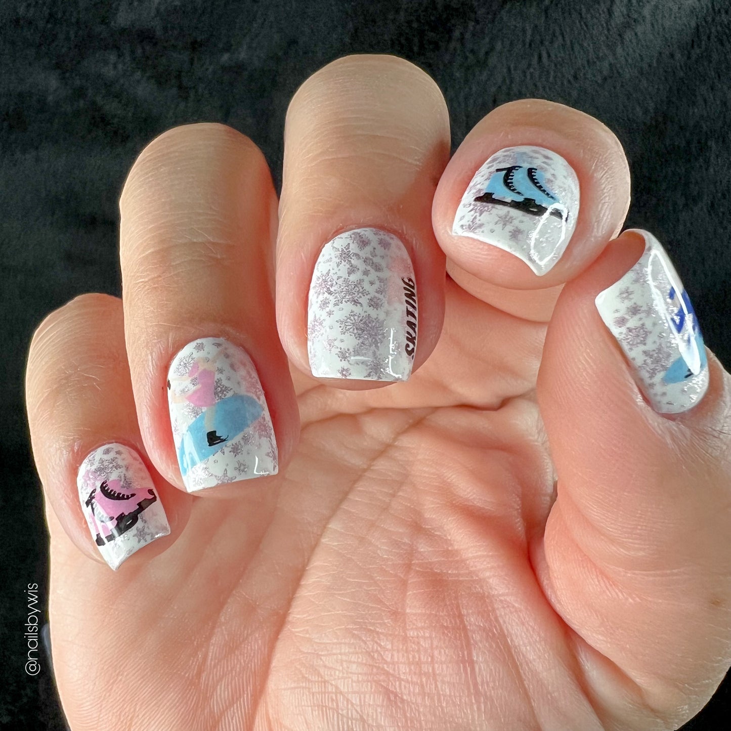 Sporty Winter (CjS-179) Etched Nail Art Stamping Plate