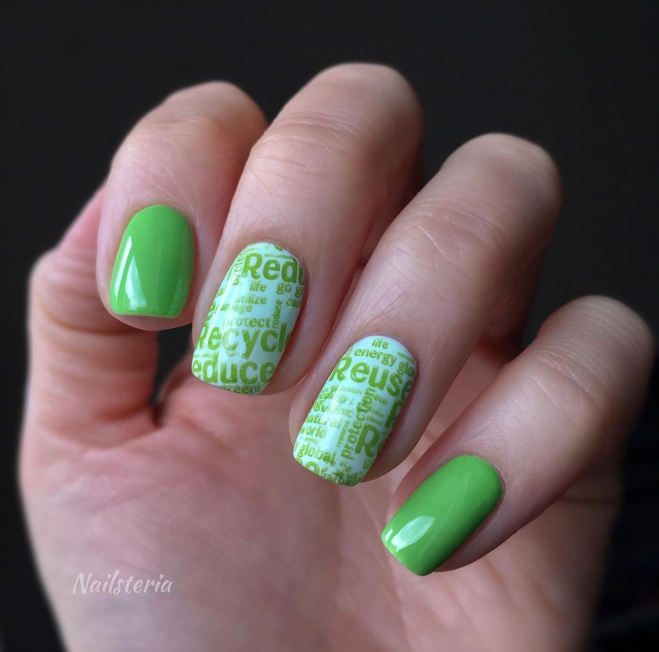 Recycle This (CjS-183) Etched Nail Art Stamping Plate