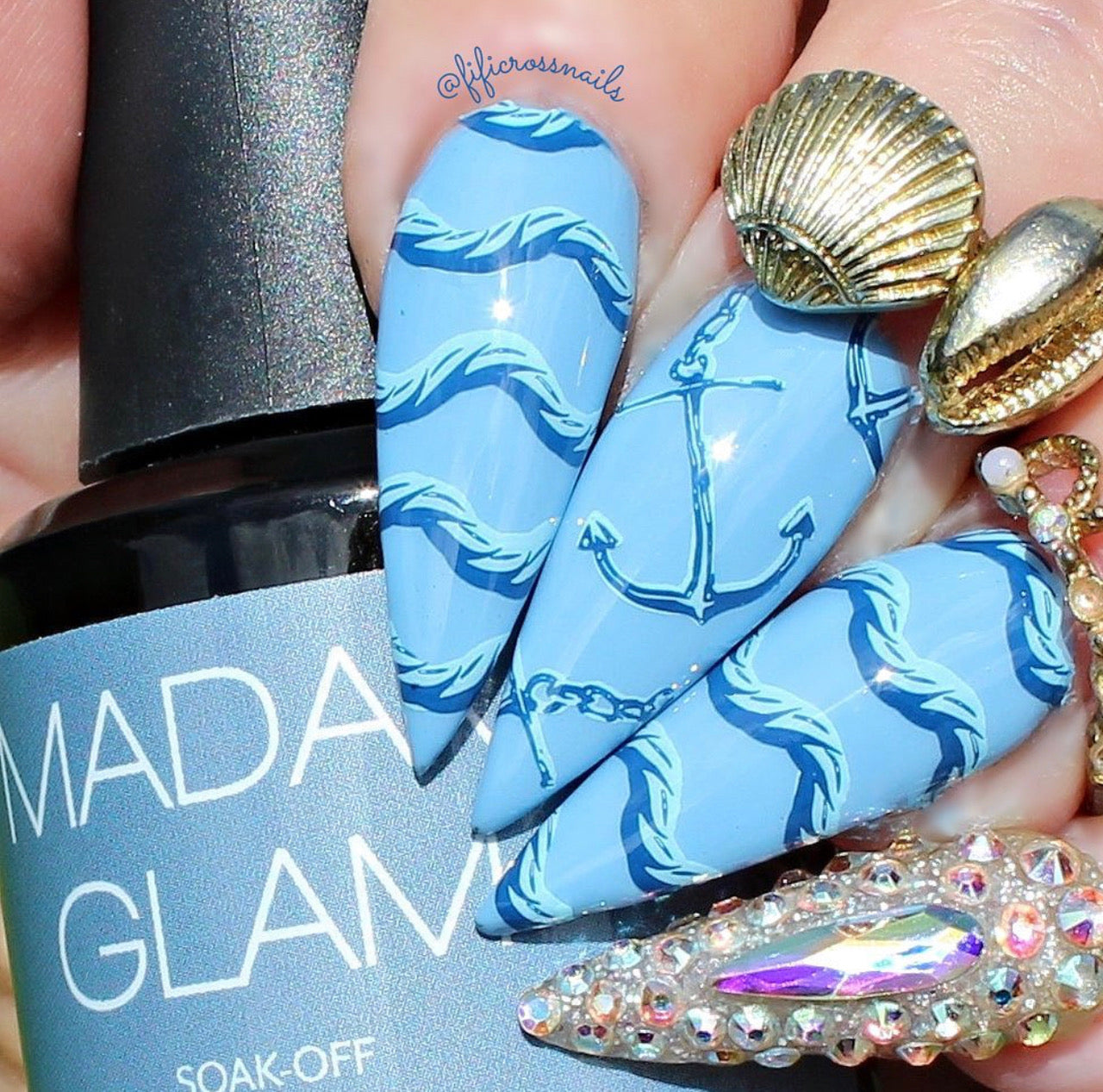 Make Waves (CjS-198) Etched Nail Art Stamping Plate