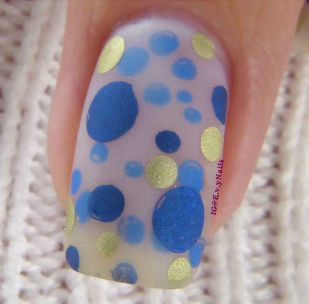 Circles (CjS-53) Steel Nail Art Stamping Plate 14 x 9 Clear Jelly Stamper