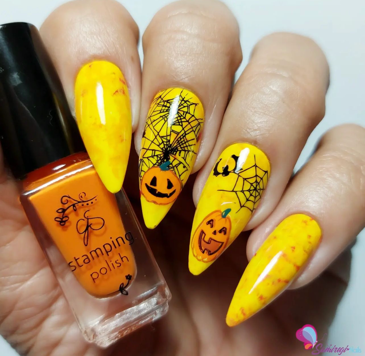 Bootastic (CjS-H-77) Etched Nail Art Stamping Plate