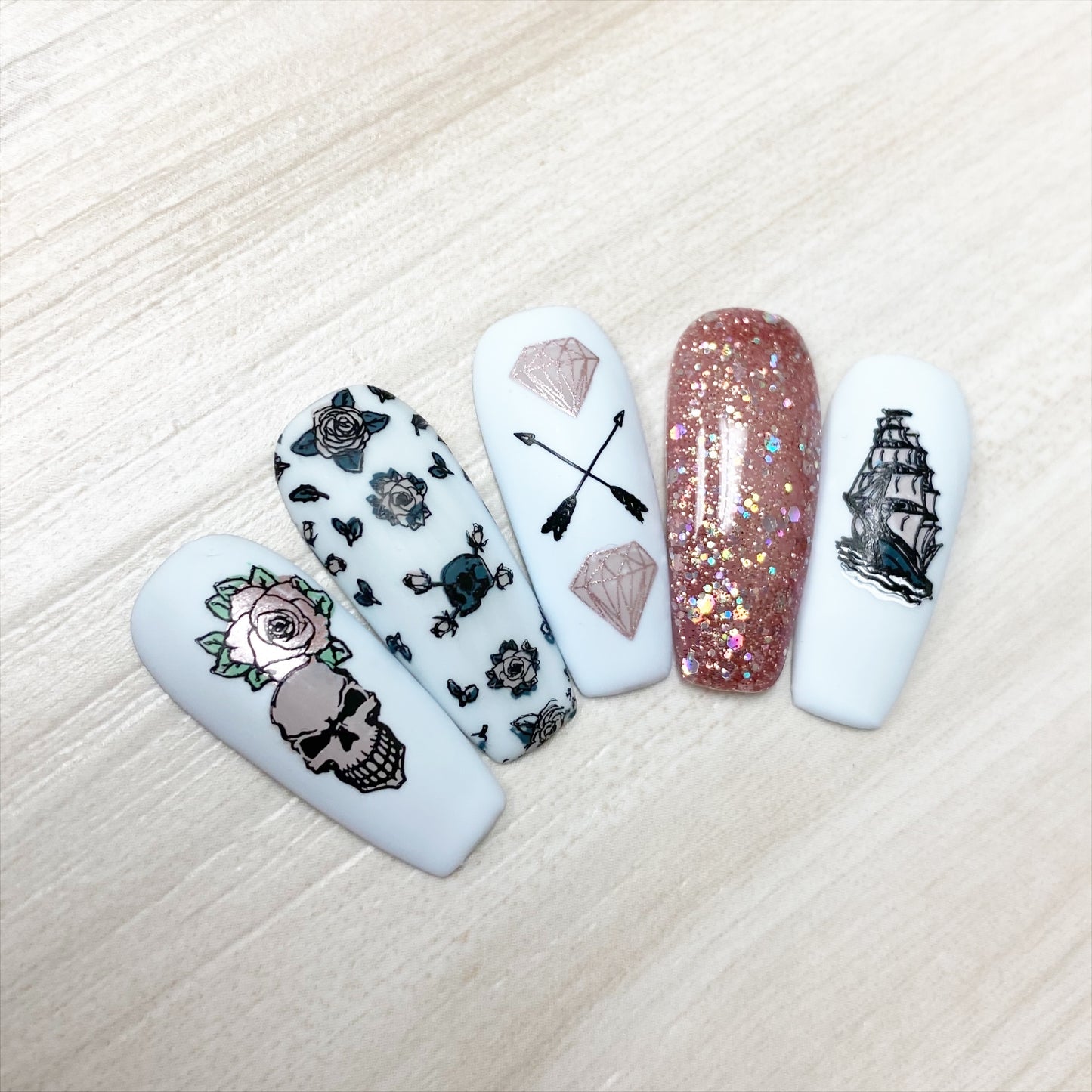 Tattoo (CjSLC-86) Etched Nail Art Stamping Plate