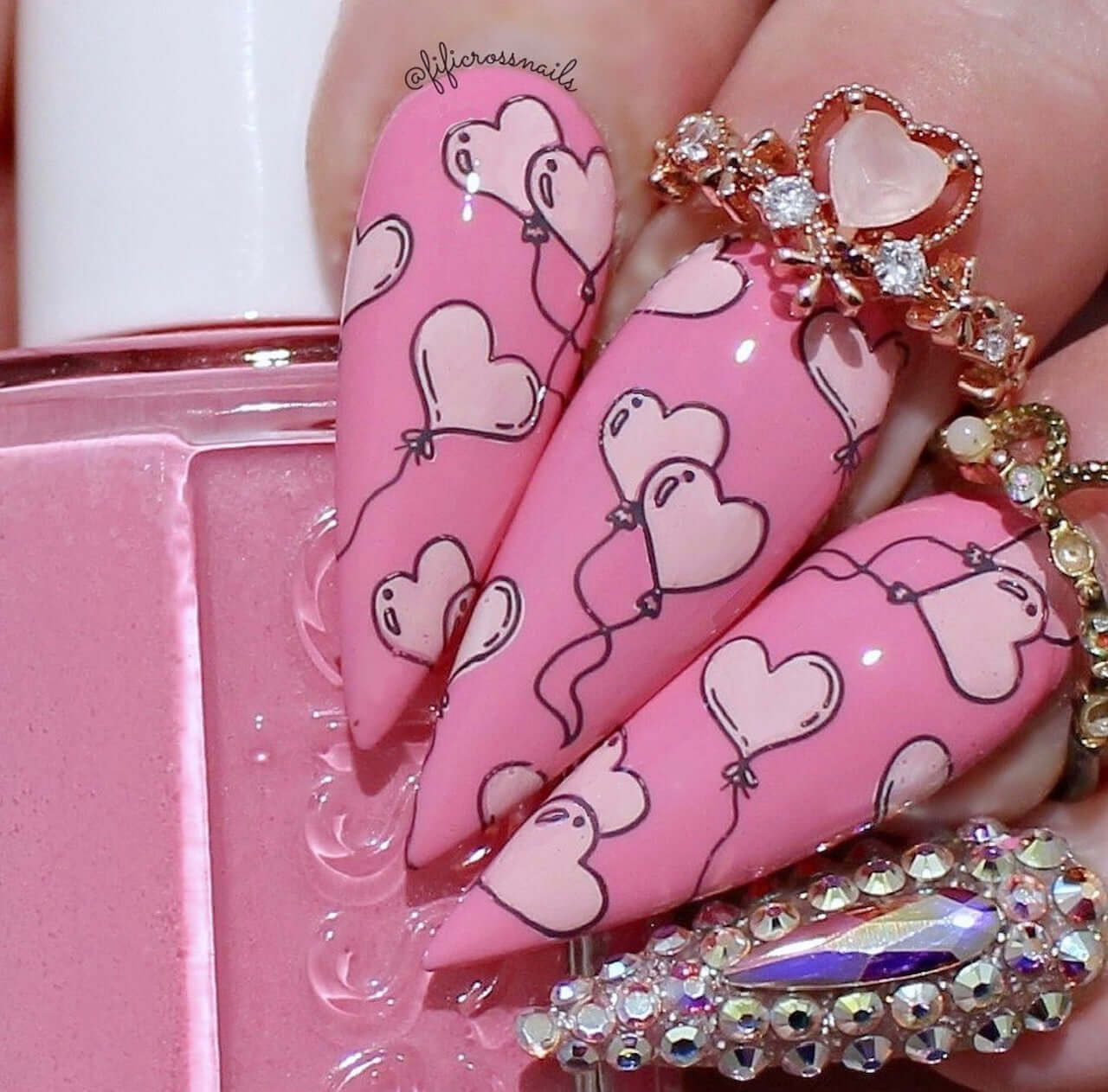 manicure-with-layered-nail-art-designs-of-cute-hearts-balloons