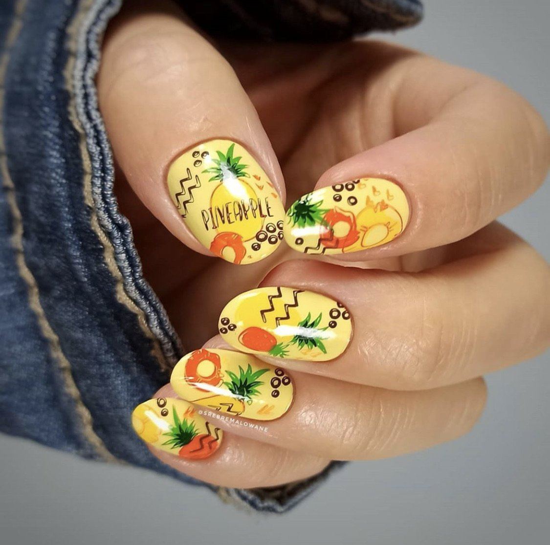 Pineapple Pizazz (CjS-130) Steel Nail Art Stamping Plate 6x6 Clear Jelly Stamper