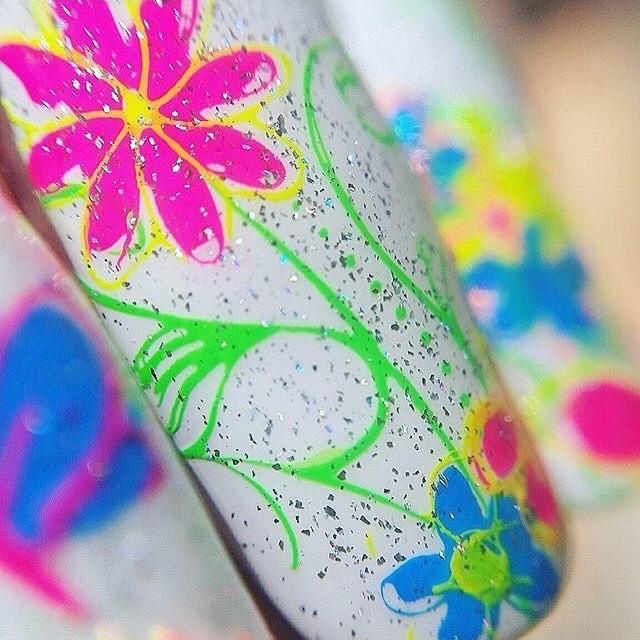 Floral Swirl 2 (CjS-14) - Steel Nail Art Stamping Plate 6x6 Clear Jelly Stamper