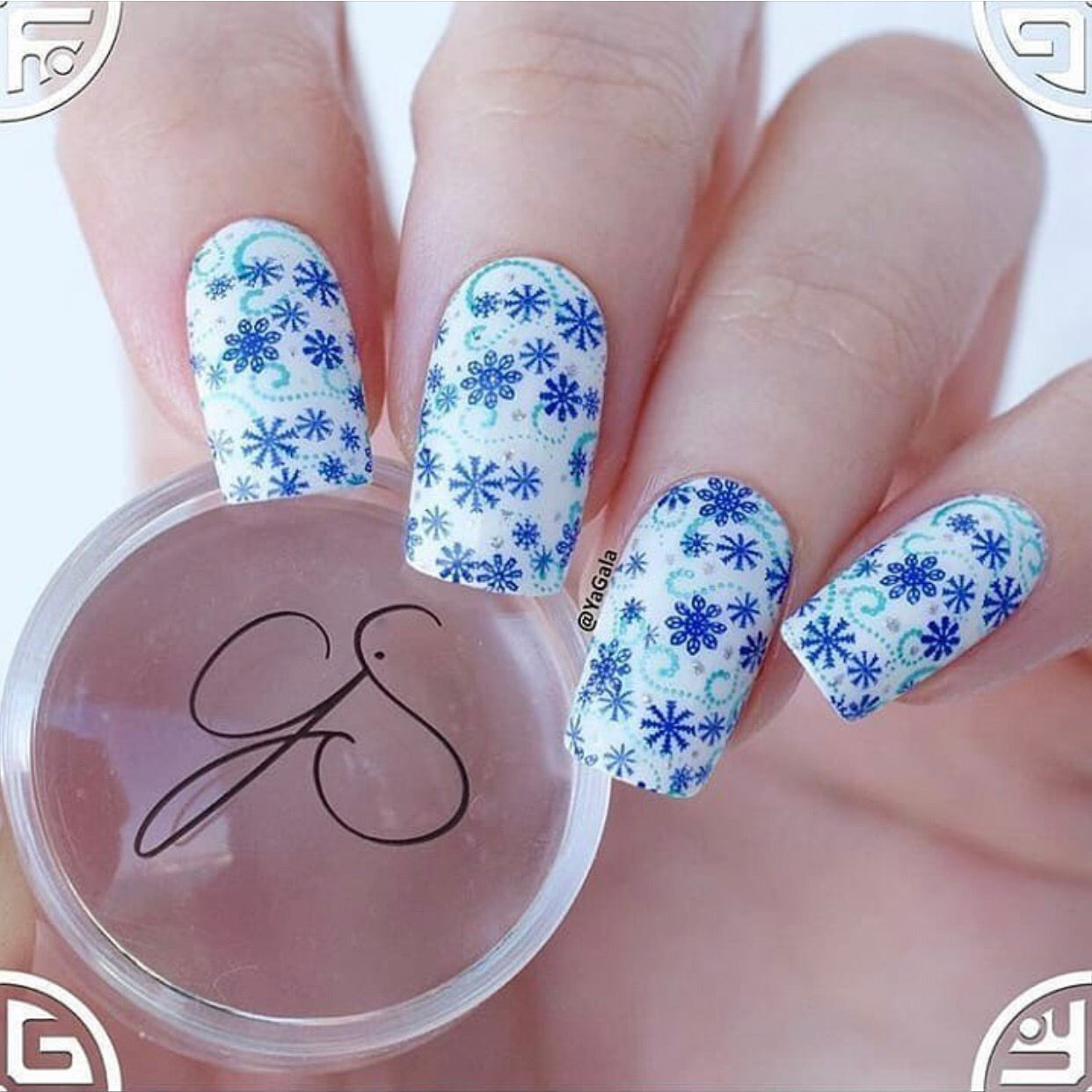 Pretty Paper - Retro (CjS C-23) Steel Nail Art Stamping Plate 14 x 9 Clear Jelly Stamper