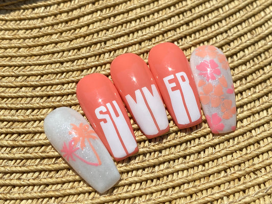 🌺 Summer 2025’s Hottest Layered Nail Art Trends