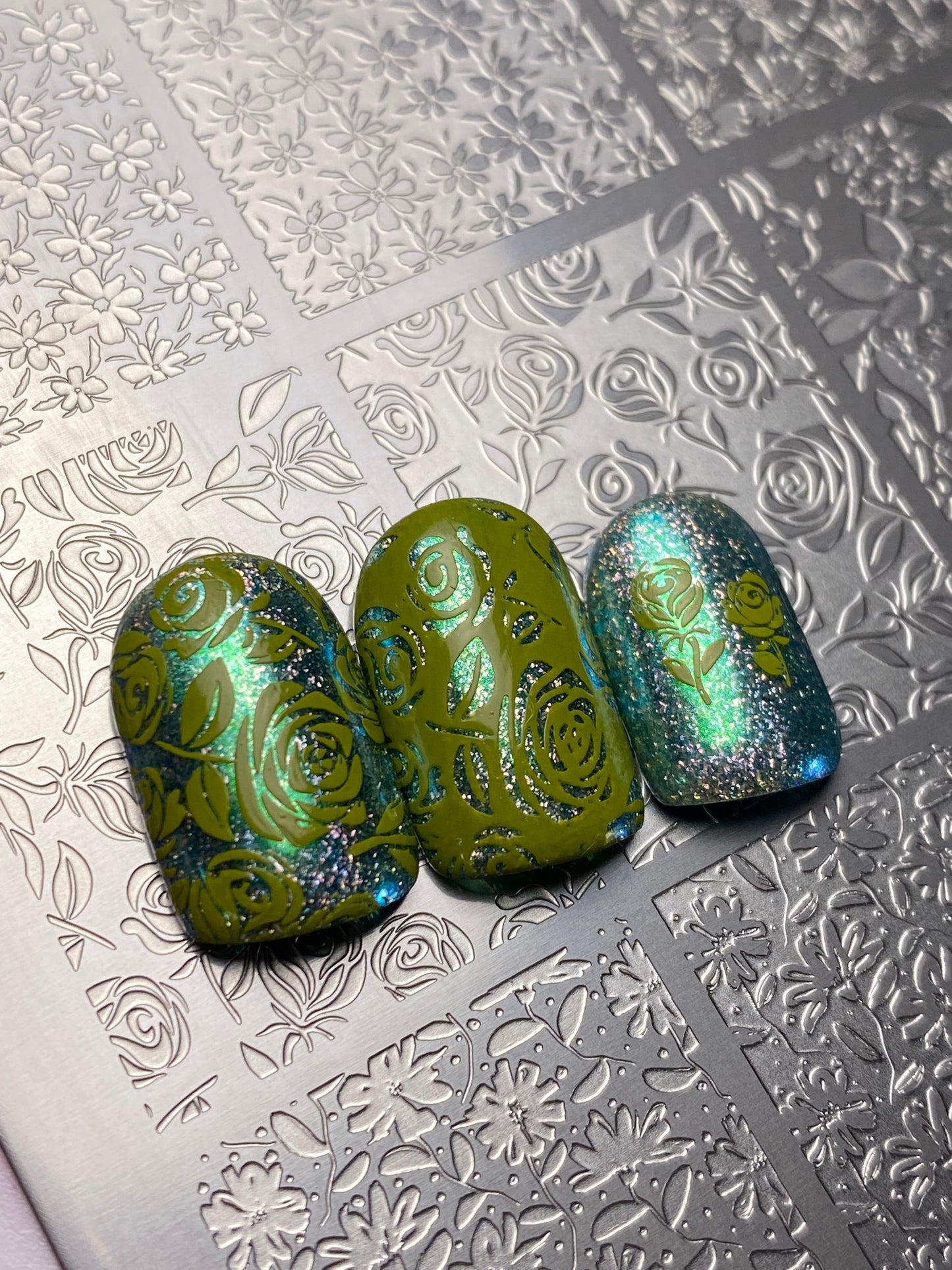 Garden Layers (CjS-411) Etched Nail Art Stamping Plate