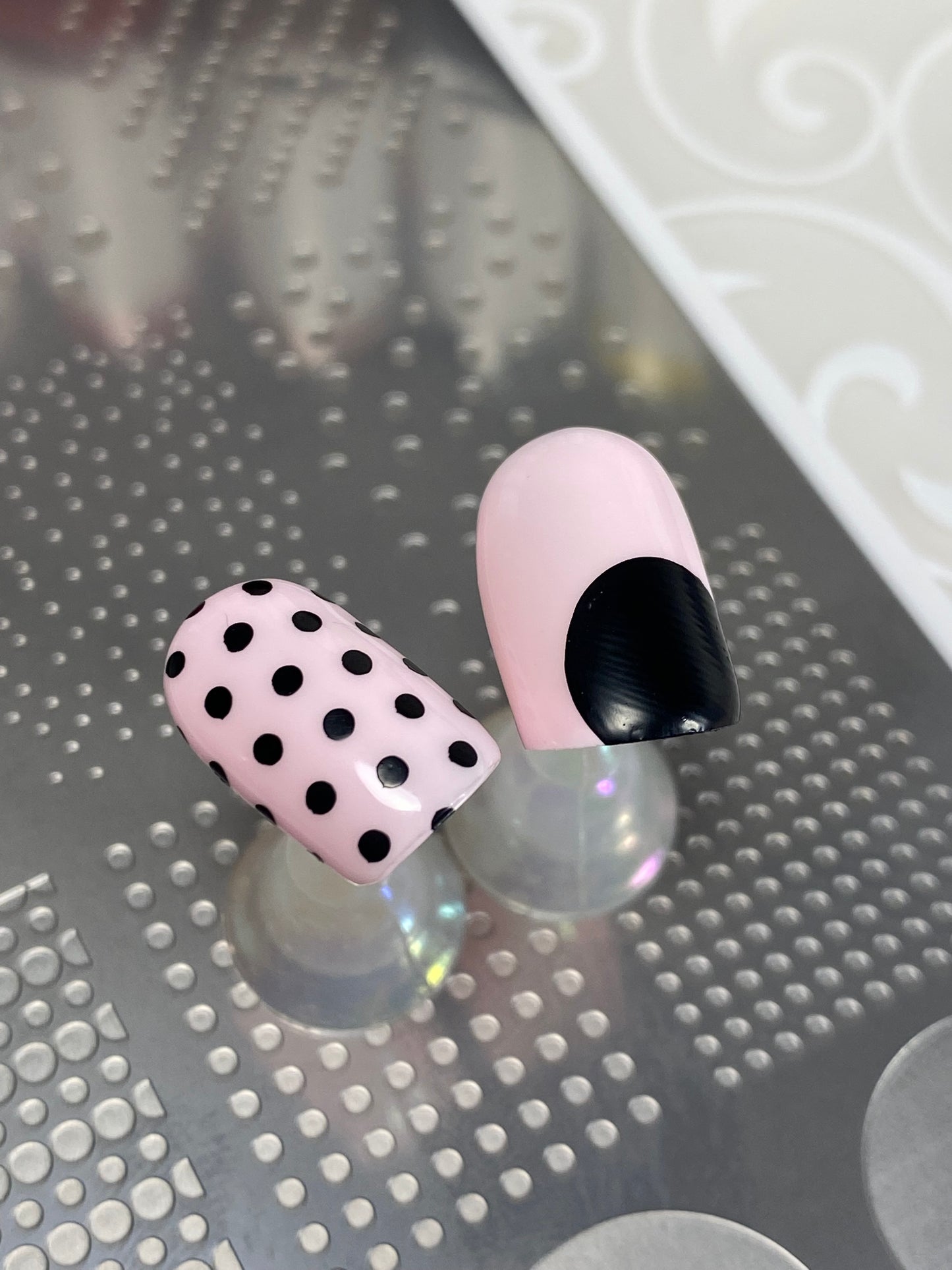 Dotty About You (CjS-410) Etched Nail Art Stamping Plate