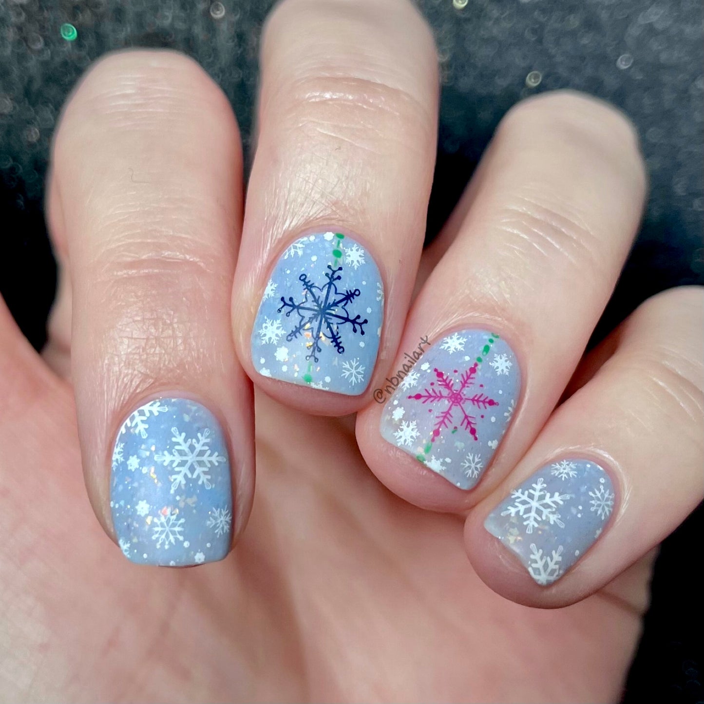 Snowflakes on Chains (CjS-376) Etched Nail Art Stamping Plate