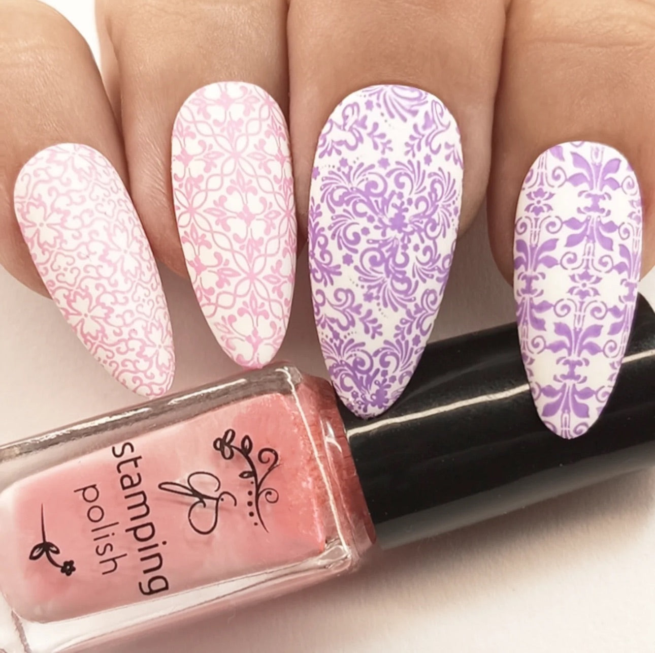 Twisted Elegance (CjS-395) Etched Nail Art Stamping Plate