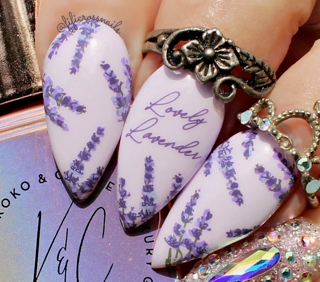 Lavender Grove (CjS-397) Etched Nail Art Stamping Plate